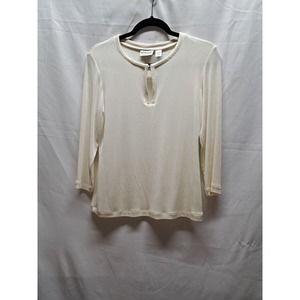 Chicos Travelers 3/4 sleeve Off White Pullover V-Neck Top (1) M/8	36½"-37½"